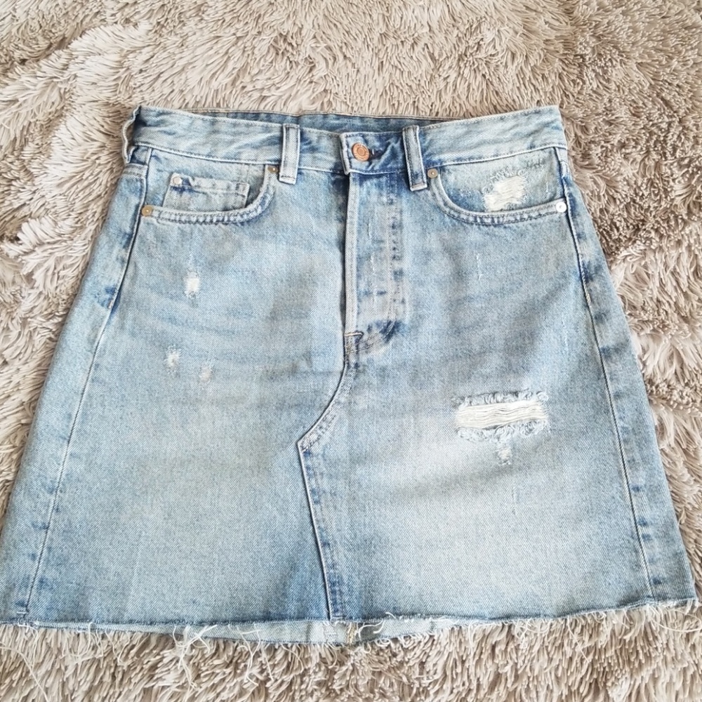 🚫SOLD🚫H&M Denim Skirt